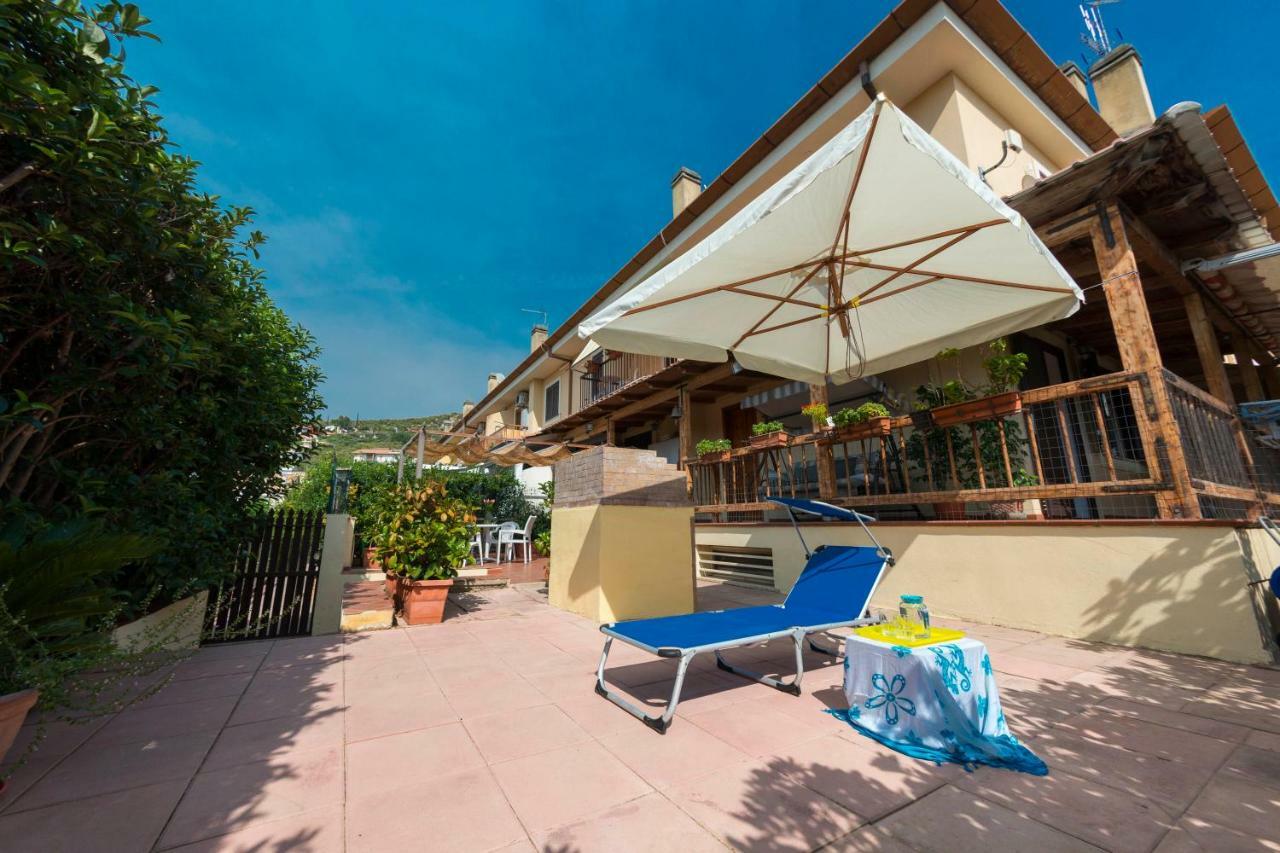 Bed&Breakfast Hotel California Terracina Exterior foto