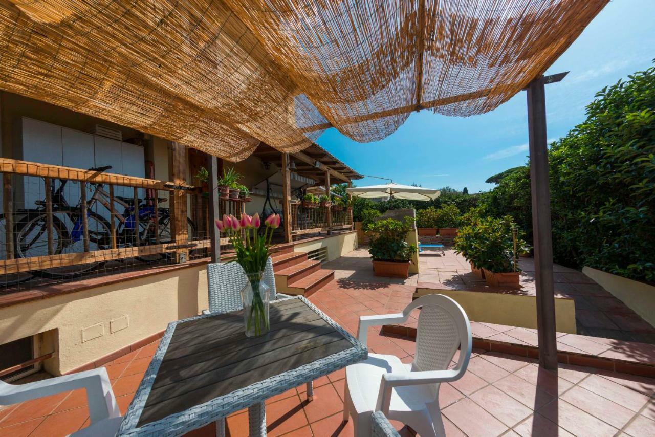 Bed&Breakfast Hotel California Terracina Exterior foto